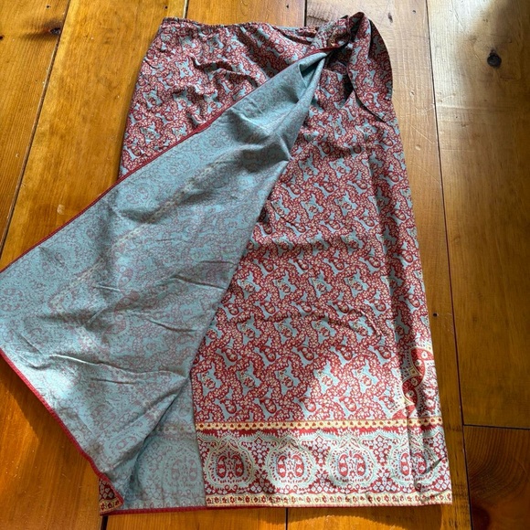 Ralph Lauren wrap skirt - Picture 2 of 3